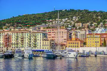 240_F_243501986_vbCN1fu398QafuNNPyC1buiFpRzDtADe-1