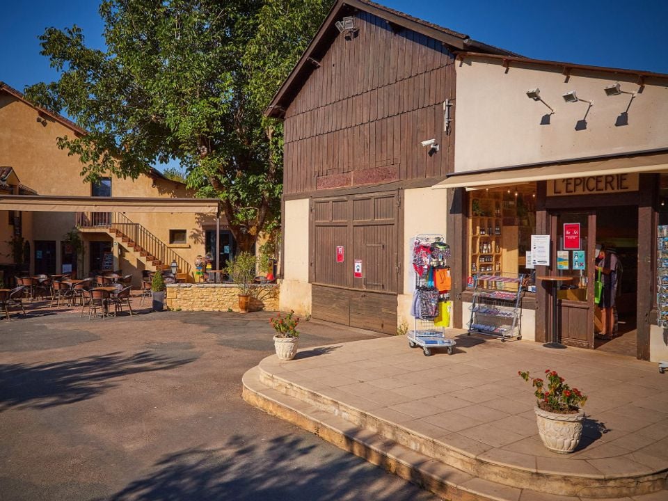 Peut-on profiter d’un camping en Dordogne agréable en arrière-saison ?