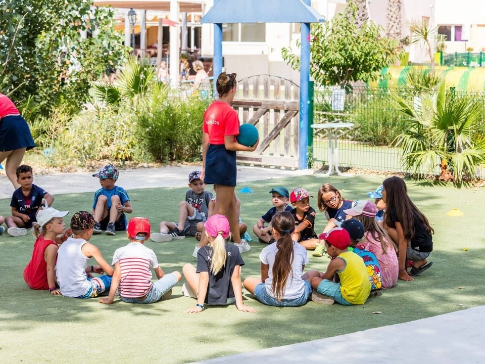 Les camping pas cher proposent-ils des animations pour les enfants ?