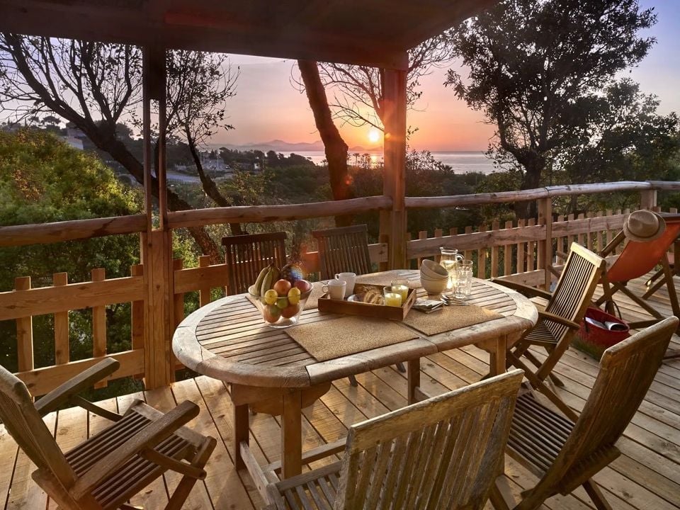 Comment réserver son camping dans le Var au meilleur prix sans sacrifier la qualité ?