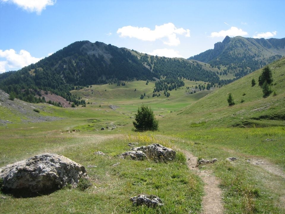 Peut-on passer un week-end au calme dans un camping en montagne ?