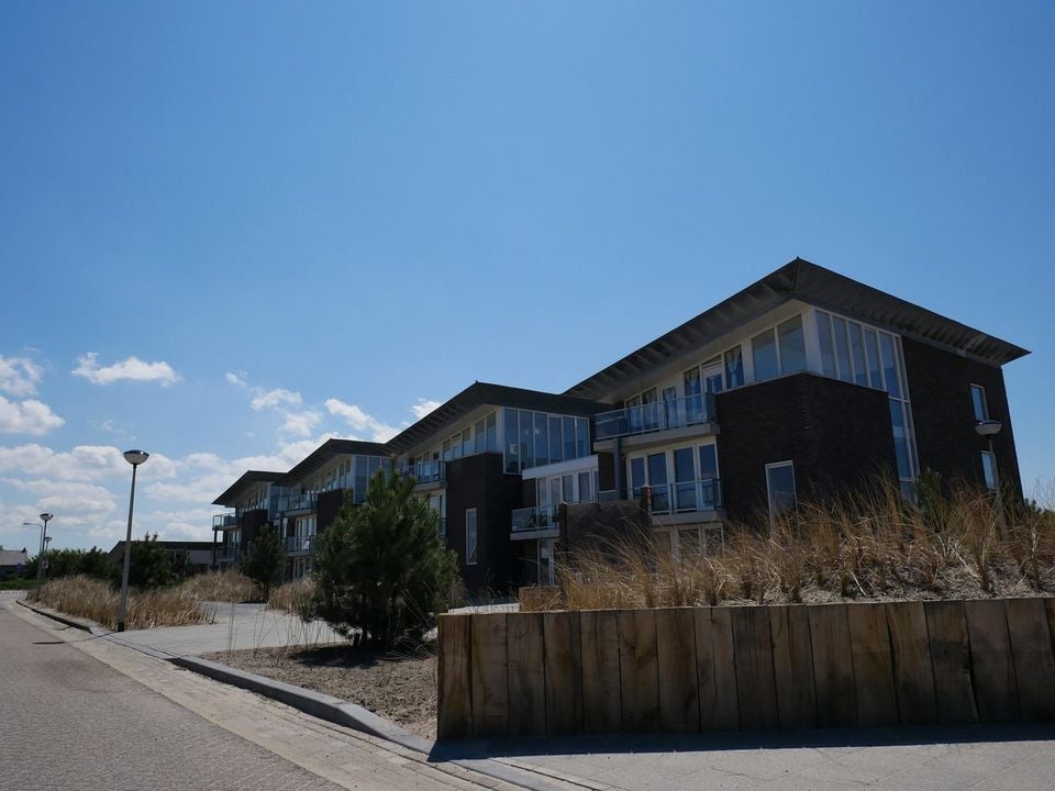 Where is Het Strandleven located? - Photo 3