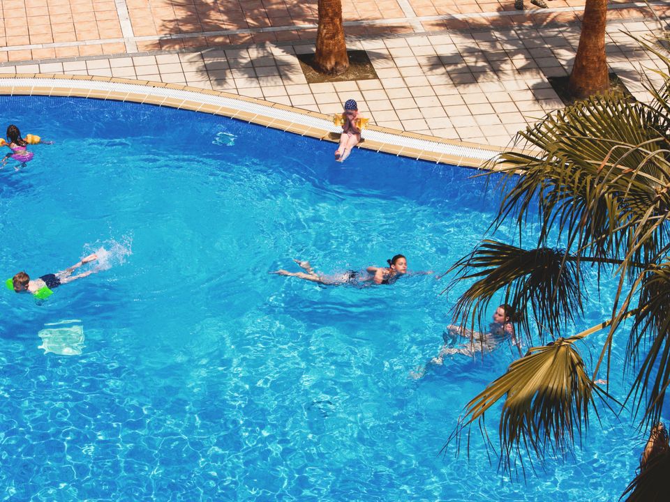 Apartamentos Pins Platja