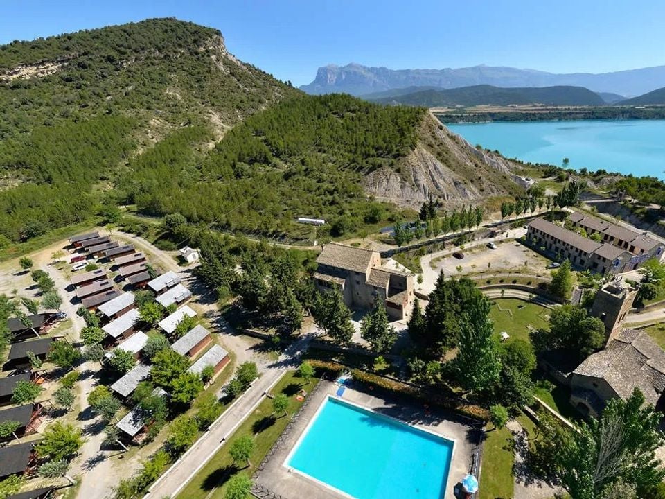 Morillo de Tou - Pueblo Recuperado - Centro de Vacaciones