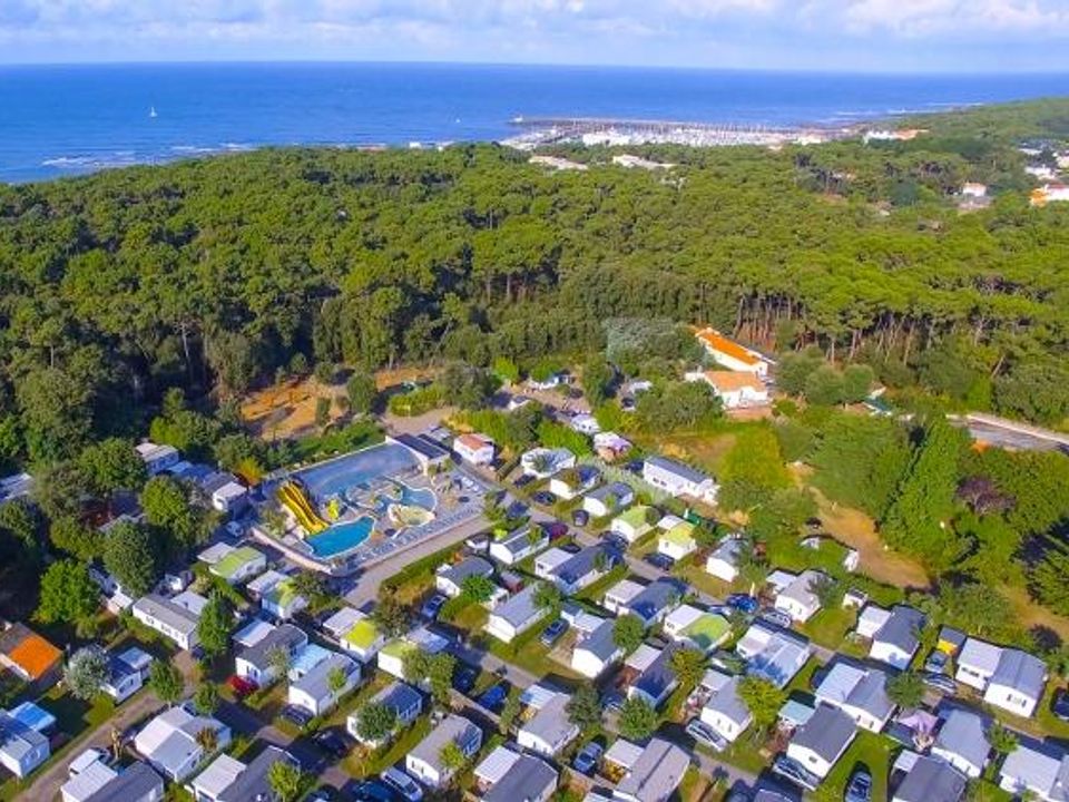 Camping maeva Club Les Dinosaures, 4* - 64