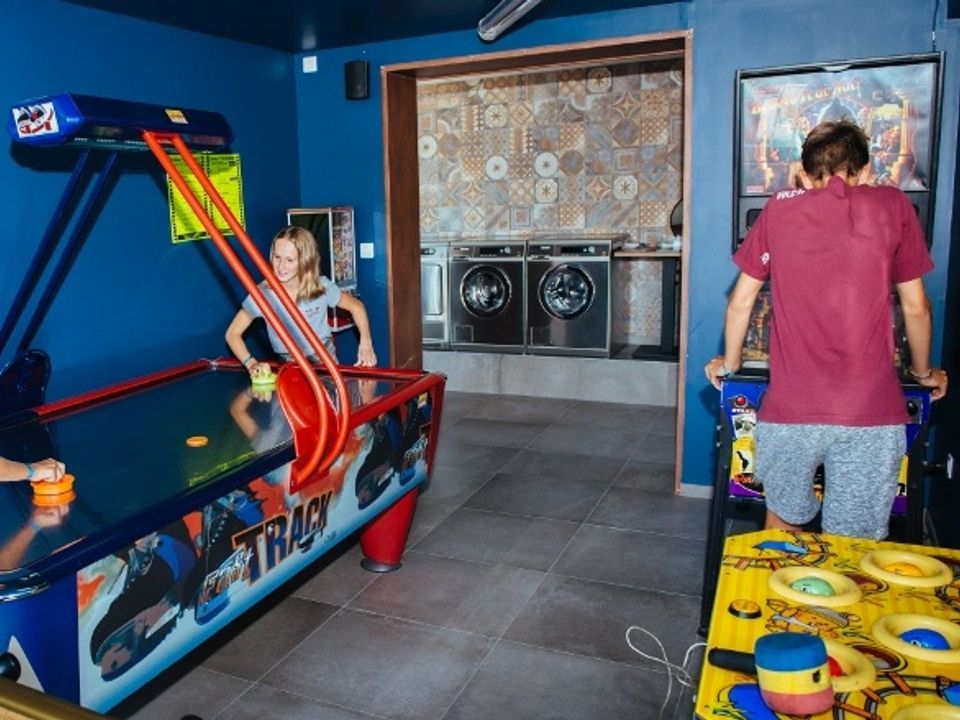 Camping maeva Club Les Dinosaures, 4* - 33