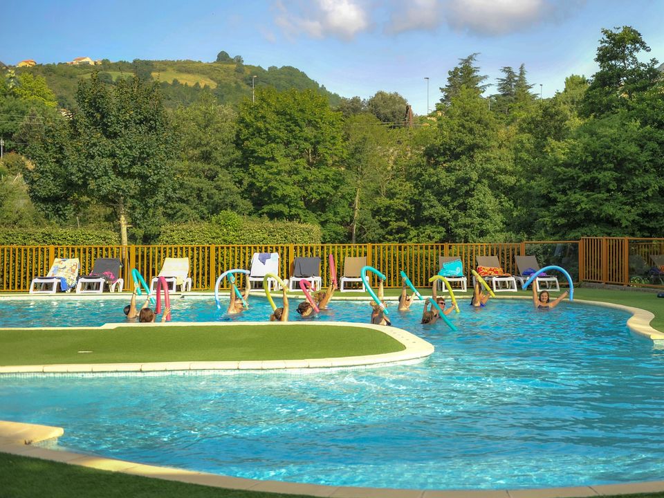 Camping maeva Escapades Millau Plage, 4* - 4