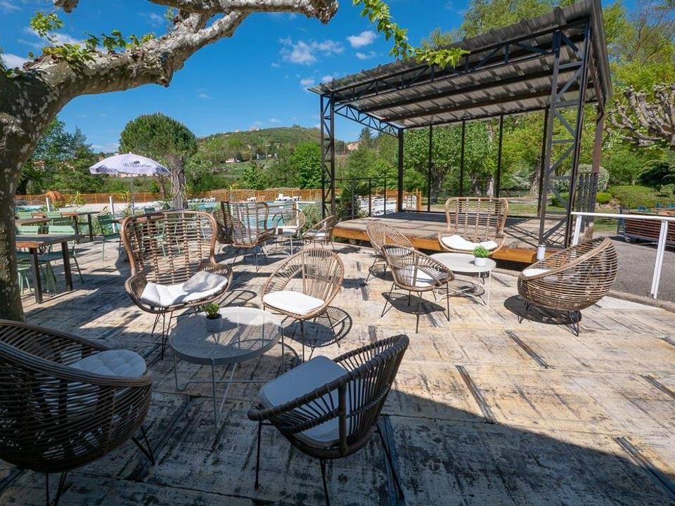 Camping maeva Escapades Millau Plage, 4* - 6