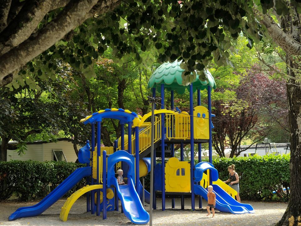 Camping maeva Escapades Millau Plage, 4* - 22