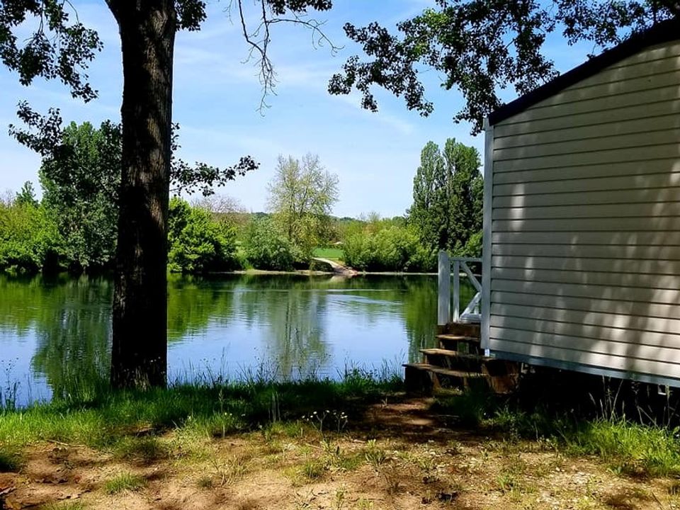 France - Sud Ouest - Badefols sur Dordogne - Camping Les Bö-Bains 4* - Vente Flash