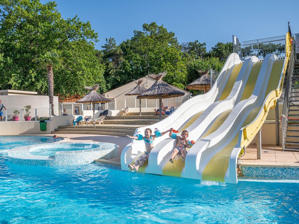 France - Atlantique Nord - Saint Hilaire de Riez - Camping Les Biches 4* - Vente Flash