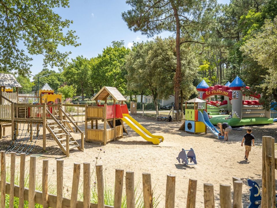 France - Atlantique Nord - Saint Hilaire de Riez - Camping Les Biches 4* - Vente Flash