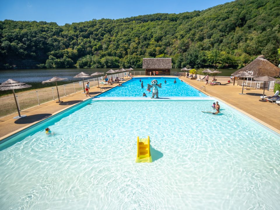 France - Limousin - Argentat sur Dordogne - Camping Sea Green Château du Gibanel, 4*