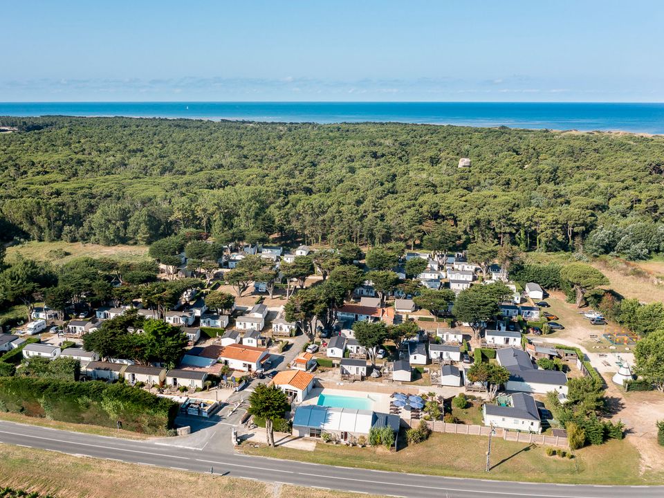 France - Atlantique Nord - Ile de Ré - Camping Romanée - Campiotel des Dunes, 4*