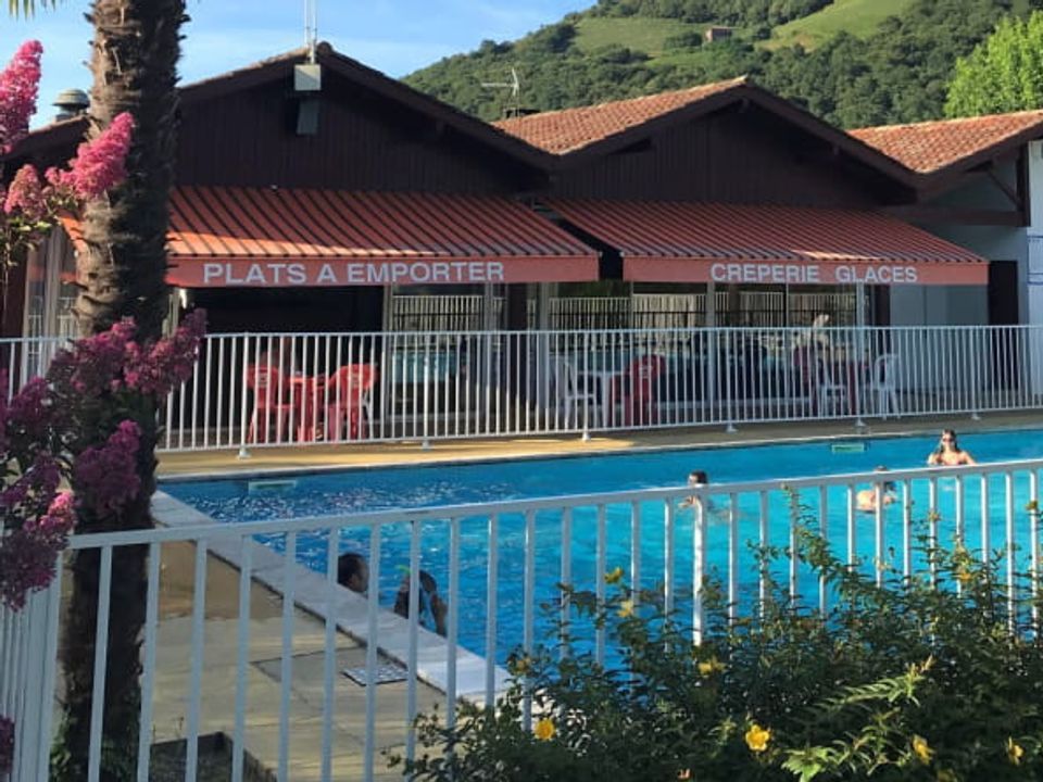 France - Pyrénées - Saint Jean Pied de Port - Camping Europ Camping 4* - Vente Flash