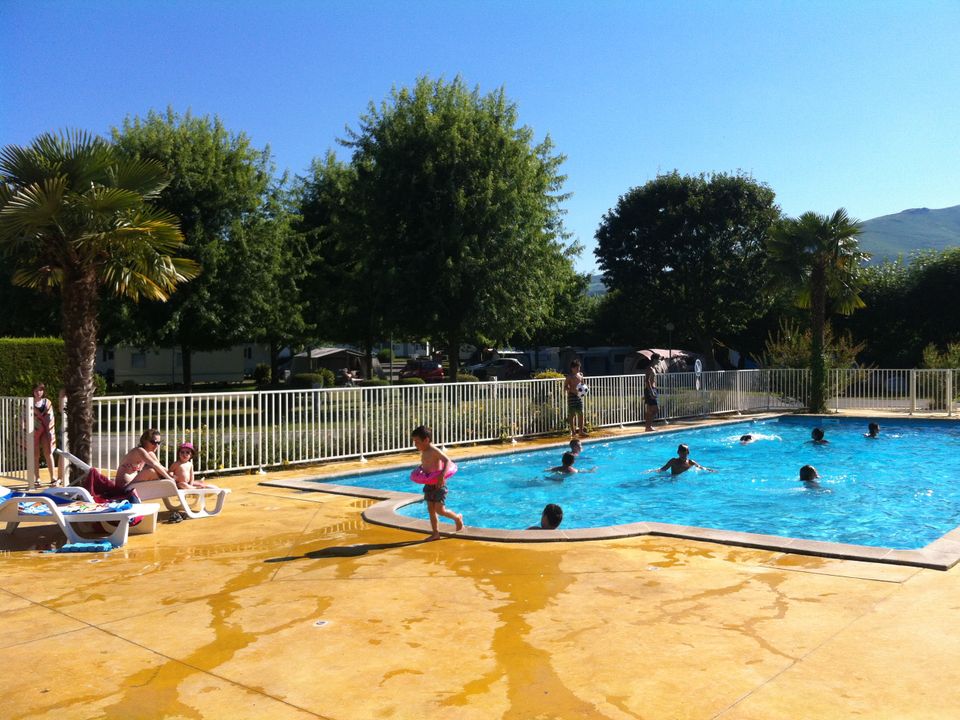 France - Pyrénées - Saint Jean Pied de Port - Camping Europ Camping 4* - Vente Flash