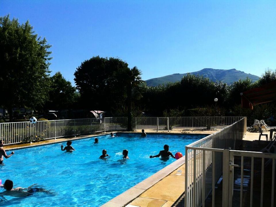 France - Pyrénées - Saint Jean Pied de Port - Camping Europ Camping 4* - Vente Flash