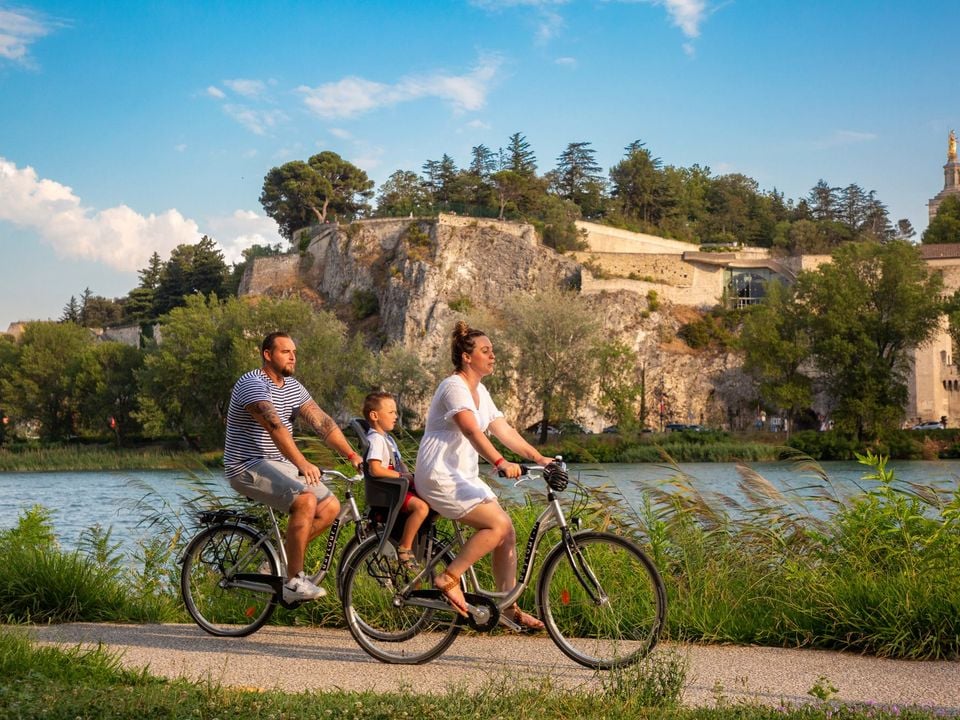 France - Sud Est et Provence - Avignon - Camping du Pont d'Avignon, 4*