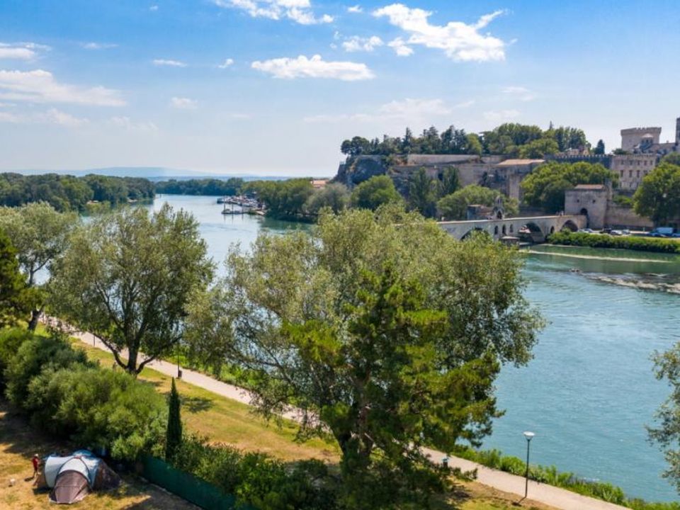 France - Sud Est et Provence - Avignon - Camping du Pont d'Avignon, 4*