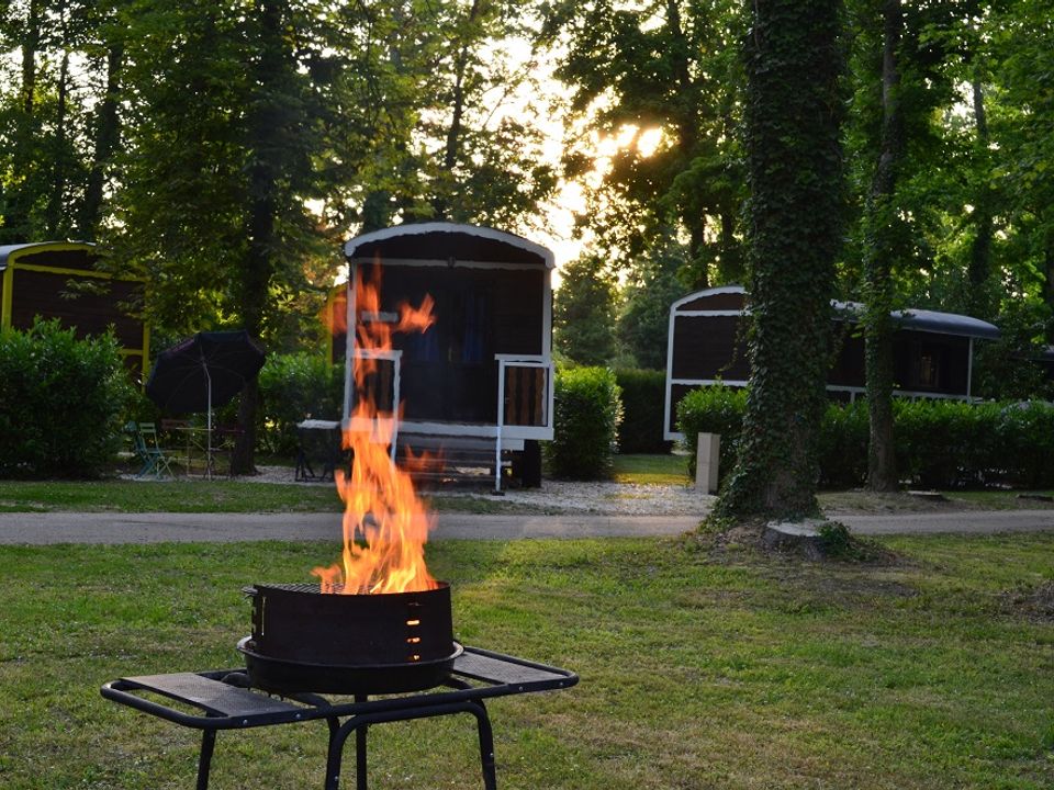 France - Alsace Lorraine Grand Est - Bar sur Aube - Camping Les Roulottes de Champagne