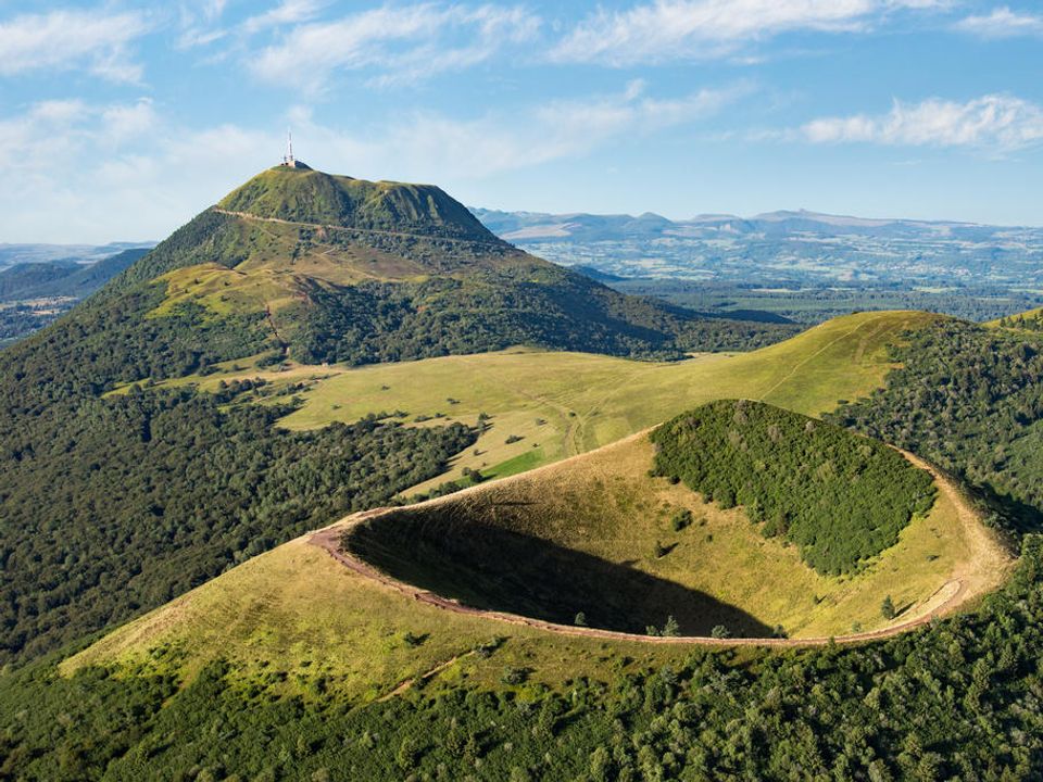 France - Auvergne - Beaulieu - Camping L'Air du Temps, 4*