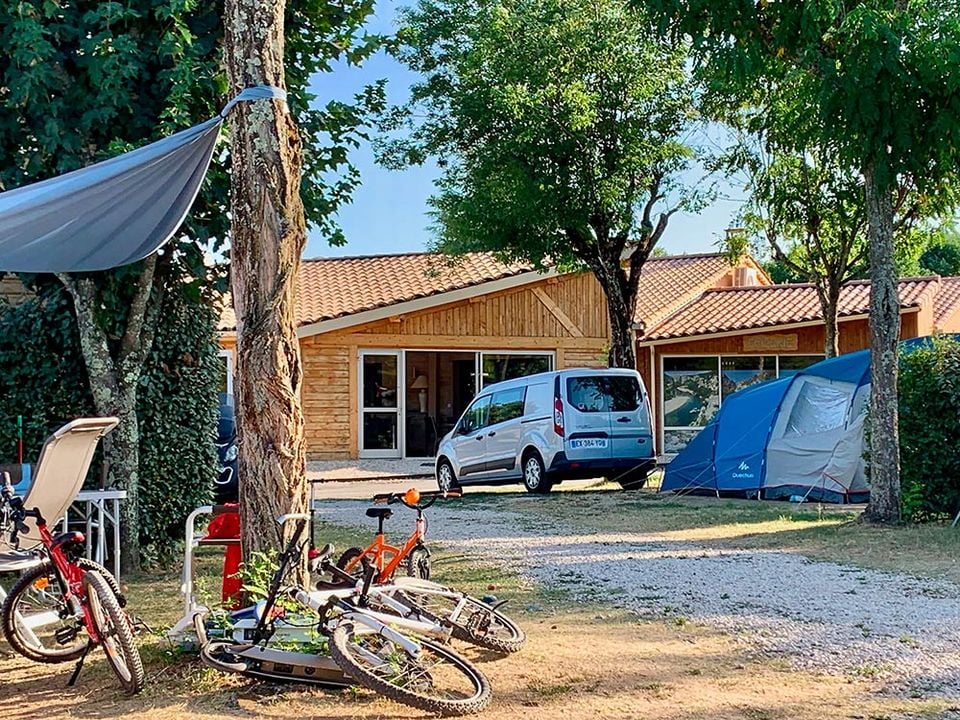 France - Rhône - Berrias et Casteljau - Camping La Rouveyrolle, 4*