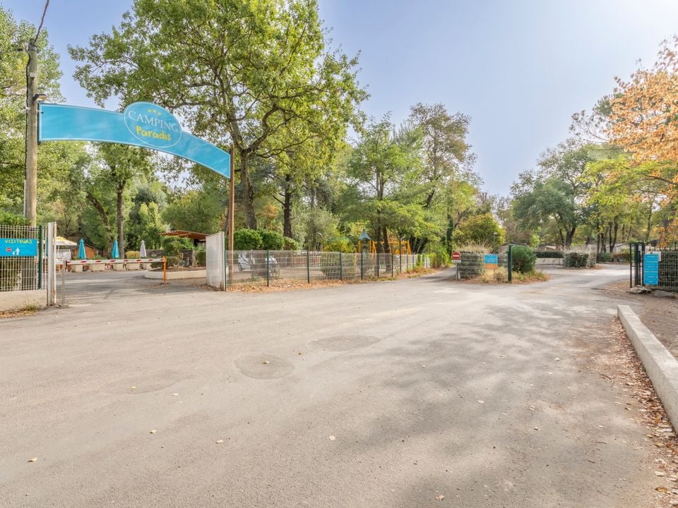 Camping Domaine de Gaujac Camping Paradis - Languedoc-Roussillon - Boisset-et-Gaujac visuel 3/10