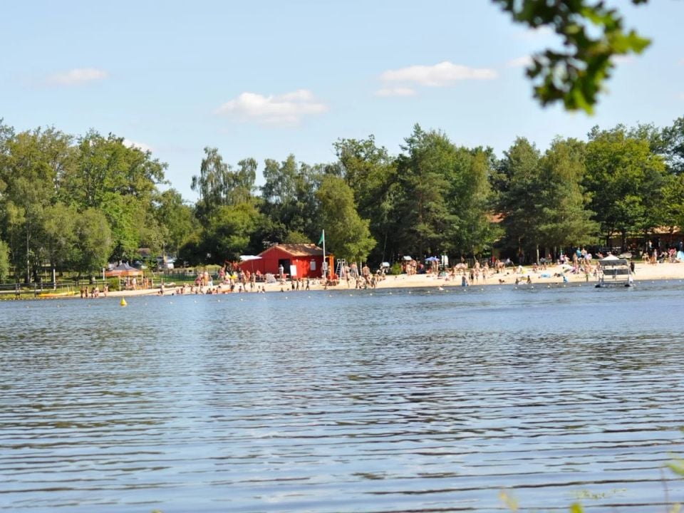 camping-grand-etang-de-saint-estephe