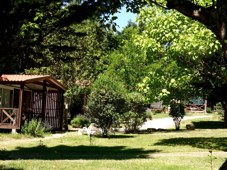 Flower Camping La Pibola, 3* Midi-Pyrénées - Camon visuel 9/10