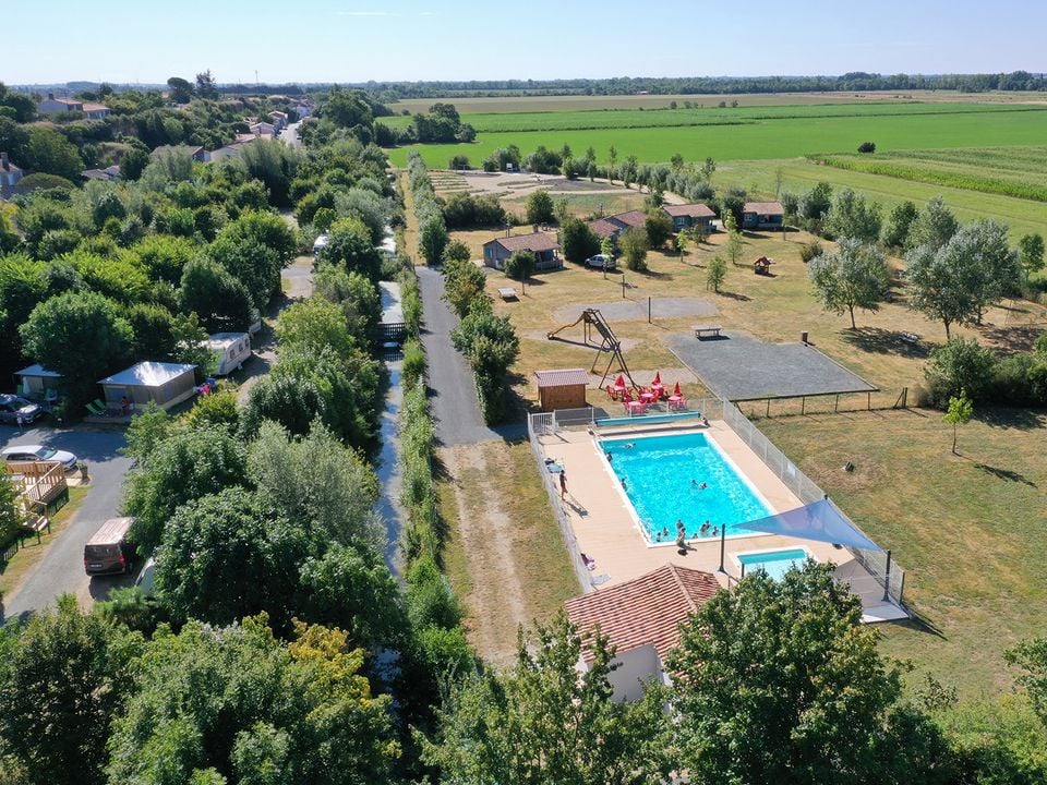 Camping L'île Cariot photo 2
