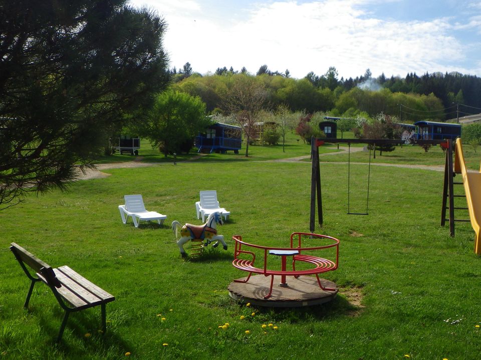 France - Limousin - Chamberet - Camping Les Roulottes de Monedières 3*