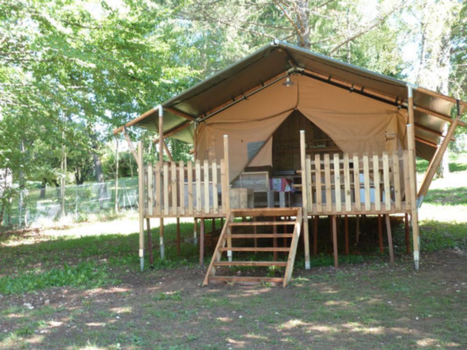 France - Jura - Champagnole - Camping de Boyse, 3*