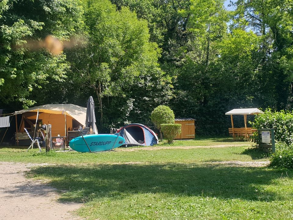 France - Jura - Chatillon - Camping Domaine de l'Epinette, 4*