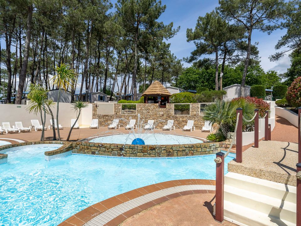 France - Bretagne - Crac'h - Camping Romanée - Le Fort Espagnol, 4*