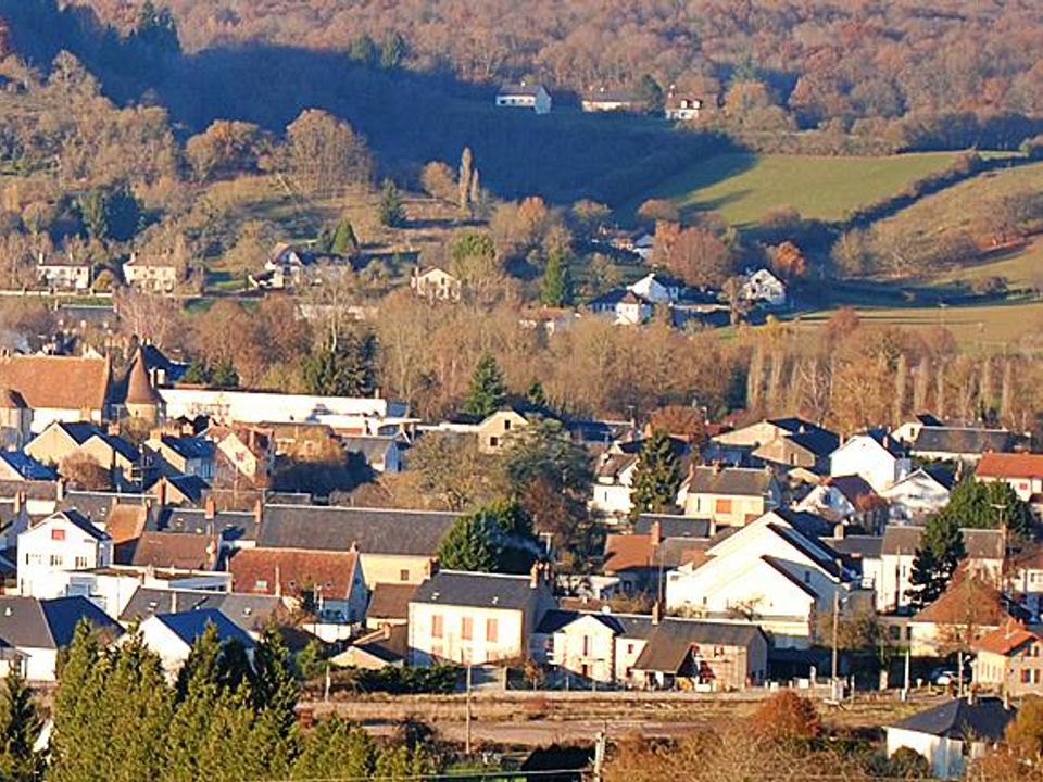France - Bourgogne Franche Comté - Crux la Ville - Camping de l'Etang du Merle, 3*