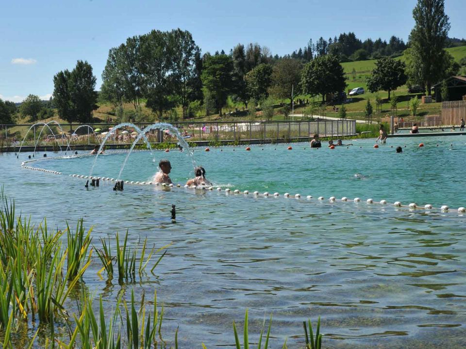Camping Le Lac Des Sapins à CUBLIZE, tarifs et réservations