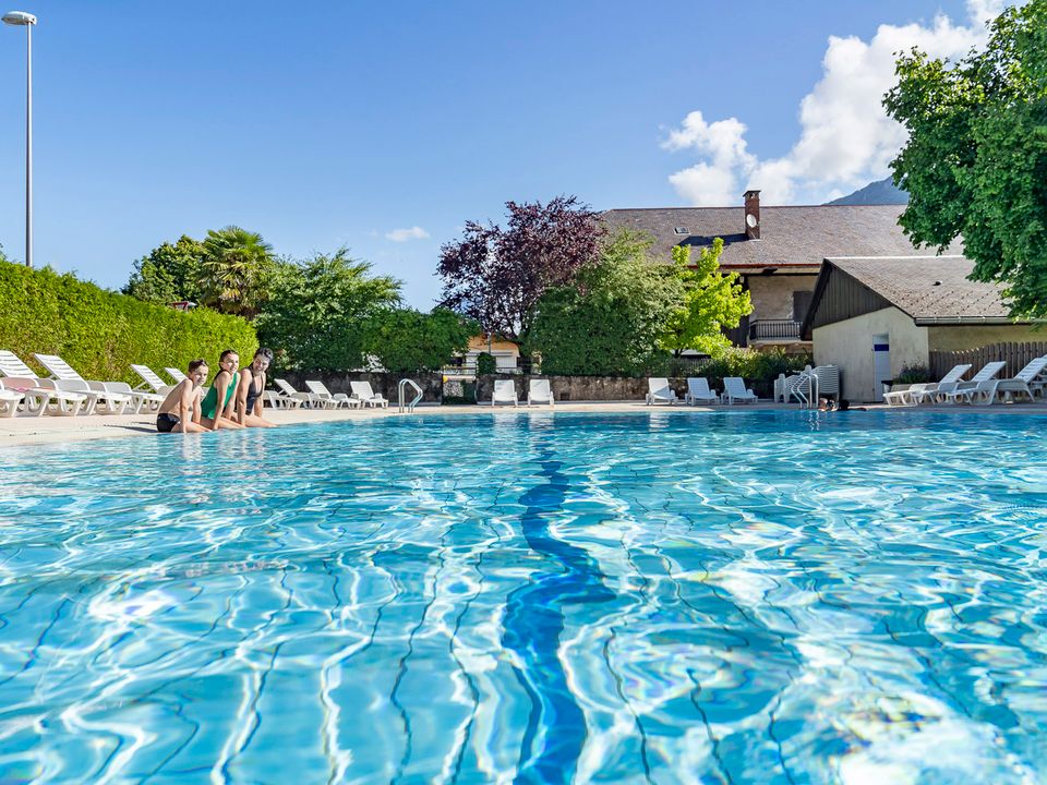 Camping la Ferme de Serraz, 5* - Rhône-Alpes - Doussard - 621€/sem