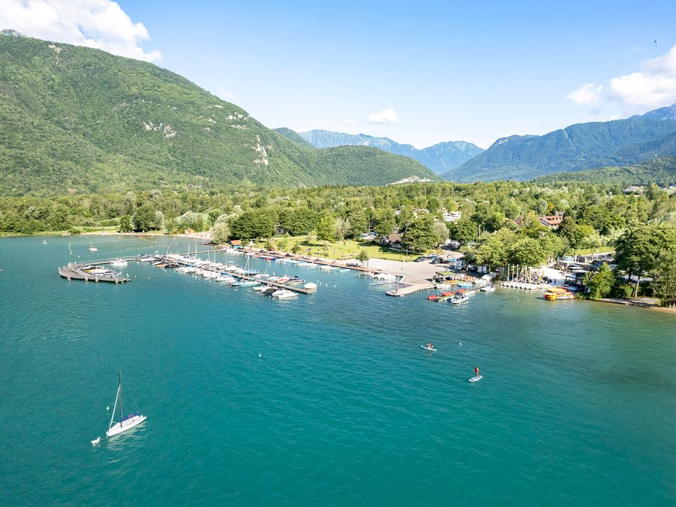 France - Alpes et Savoie - Doussard - Camping Romanée - la Ferme de Serraz, 5*