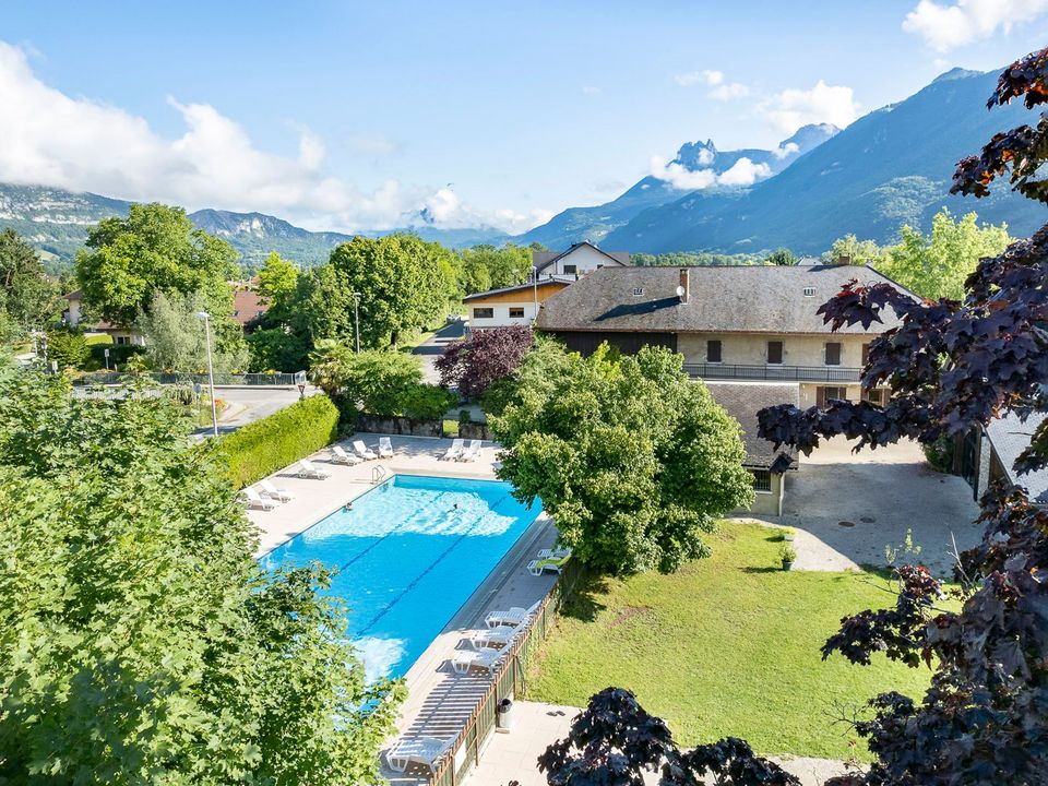 France - Alpes et Savoie - Doussard - Camping Romanée - la Ferme de Serraz, 5*