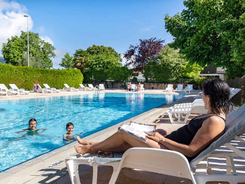 France - Alpes et Savoie - Doussard - Camping Romanée - la Ferme de Serraz, 5*