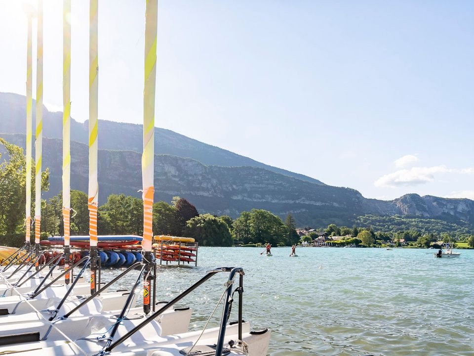 France - Alpes et Savoie - Doussard - Camping Romanée - la Ferme de Serraz, 5*