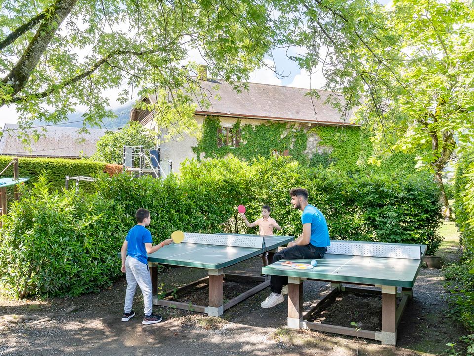 France - Alpes et Savoie - Doussard - Camping Romanée - la Ferme de Serraz, 5*