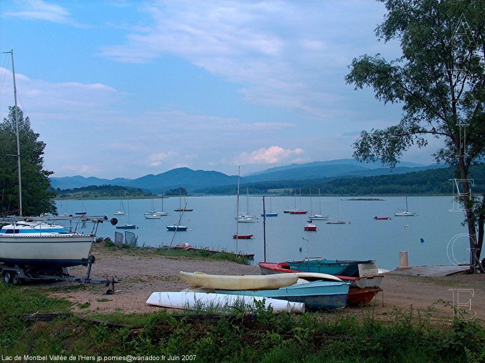 France - Pyrénées - Foix - Camping du Lac, 4*