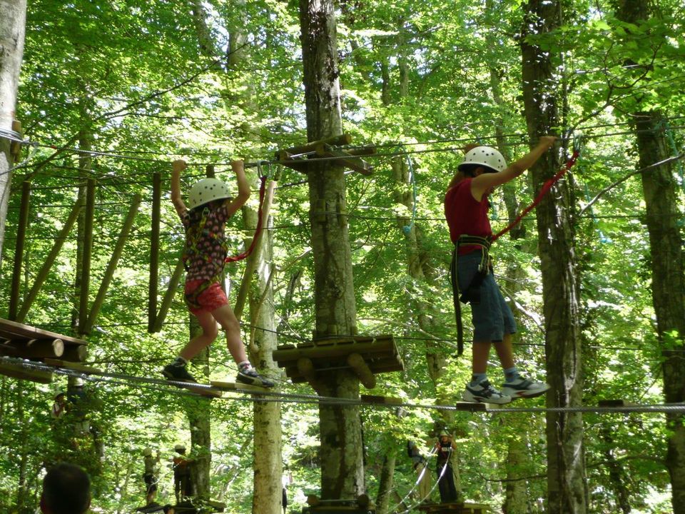 France - Pyrénées - Foix - Camping du Lac, 3*