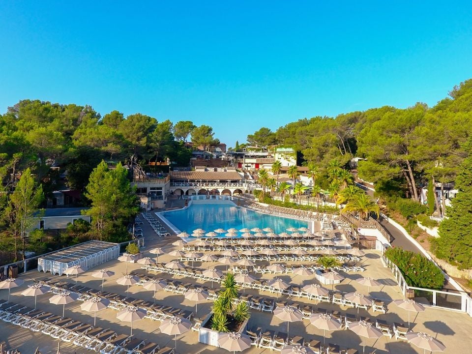 Camping Holiday Green 5*, Frejus, Cote d'Azur, France avec Voyages