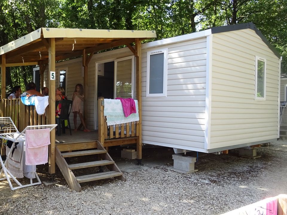 France - Rhône - Grignan - Flower Camping Les Truffières, 3*