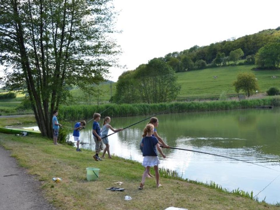 France - Bourgogne Franche Comté - Huanne Montmartin - Camping Du Bois De Reveuge, 4*