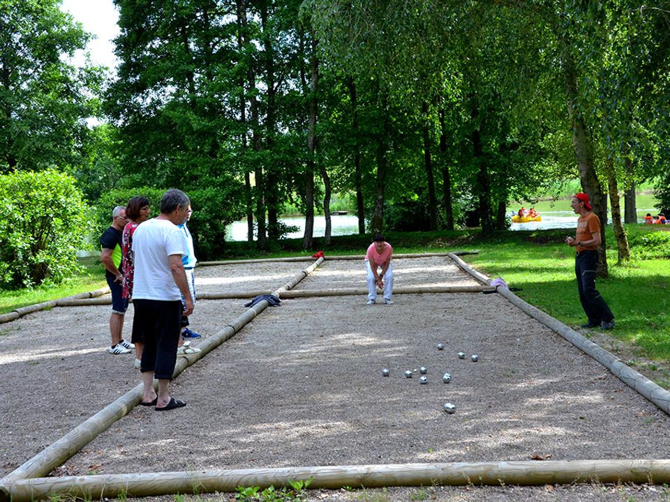 France - Bourgogne Franche Comté - Huanne Montmartin - Camping Du Bois De Reveuge, 4*