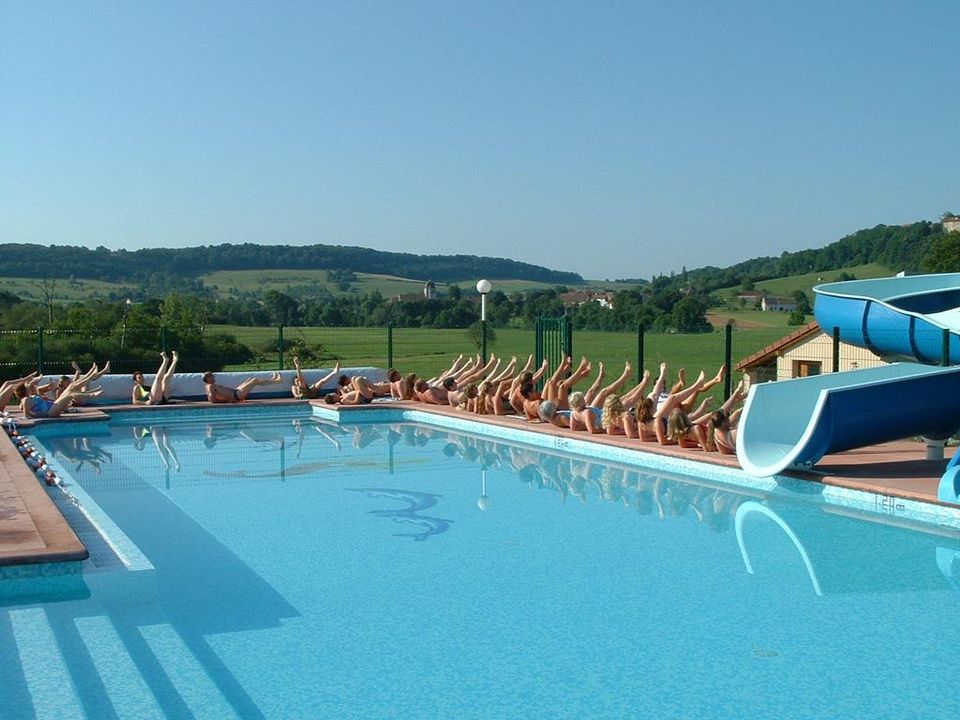 France - Bourgogne Franche Comté - Huanne Montmartin - Camping Du Bois De Reveuge, 4*