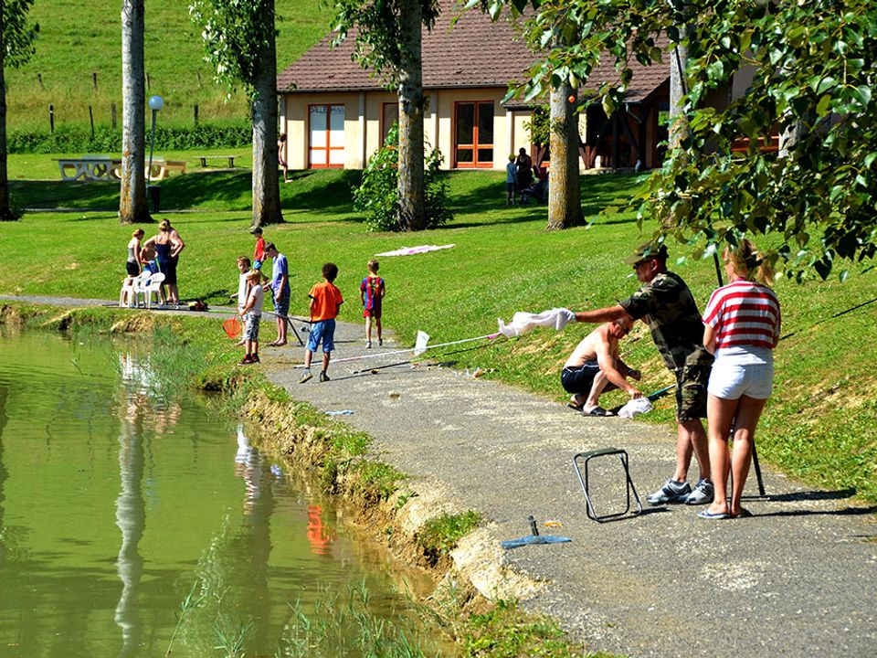 France - Bourgogne Franche Comté - Huanne Montmartin - Camping Du Bois De Reveuge, 4*